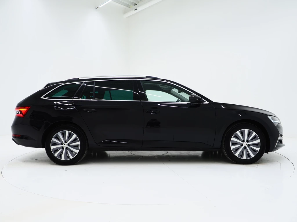 Škoda Superb – foto 6