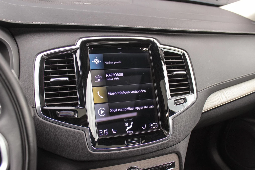 Volvo XC90 – foto 31