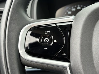 Volvo XC90 – thumbnail 22