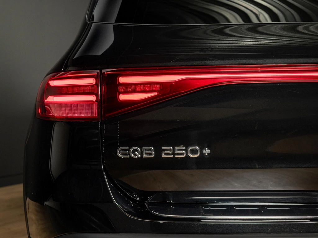 Mercedes-Benz EQB – foto 22