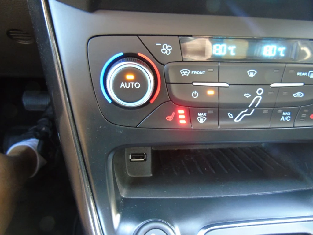 Ford Focus – foto 21