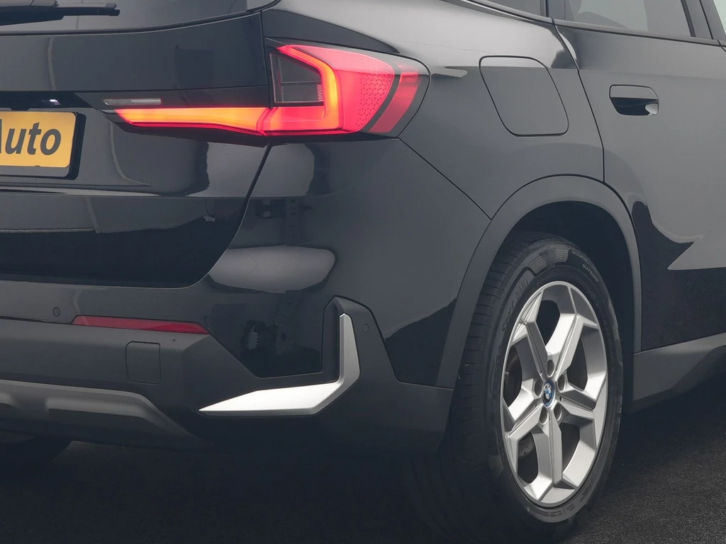 BMW iX1 – foto 18