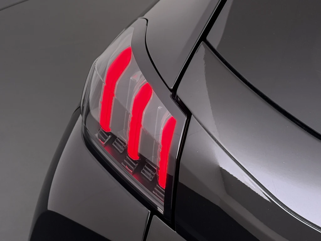 Peugeot e-208 – foto 30