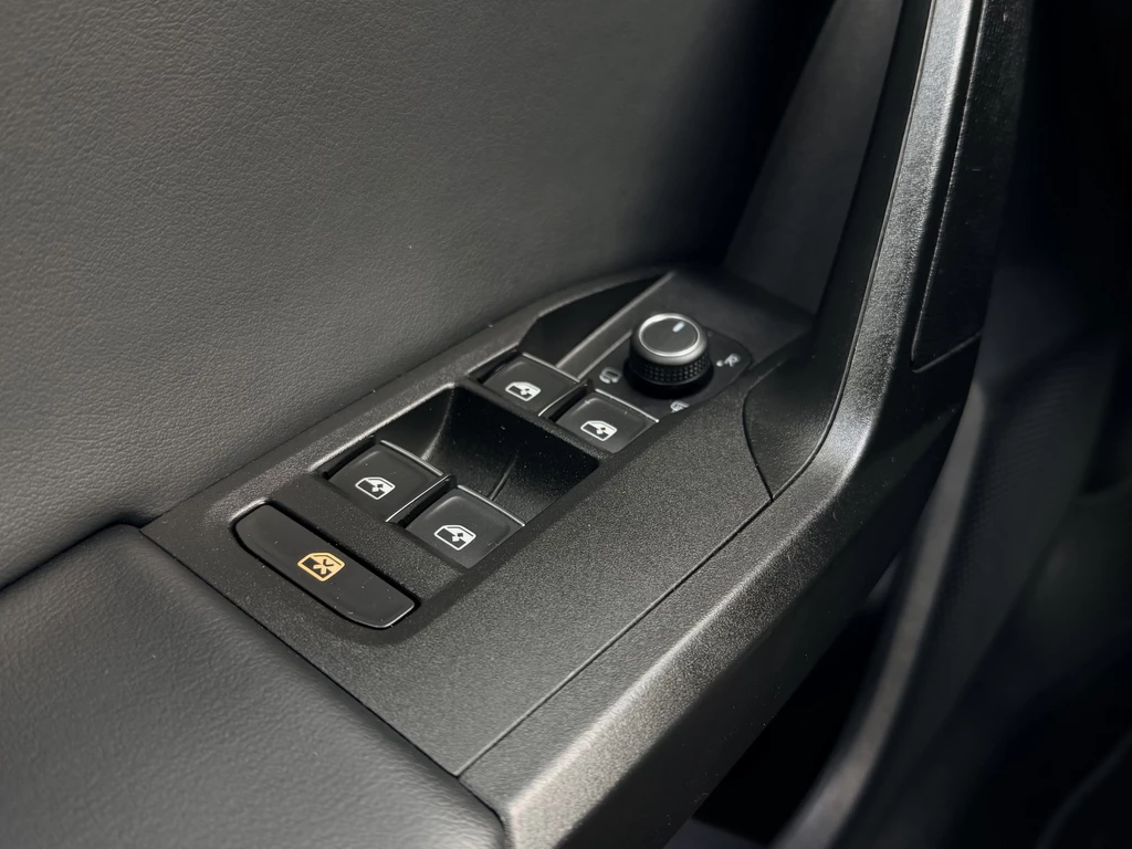 SEAT Leon – foto 17