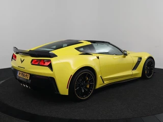 Chevrolet Corvette – thumbnail 11