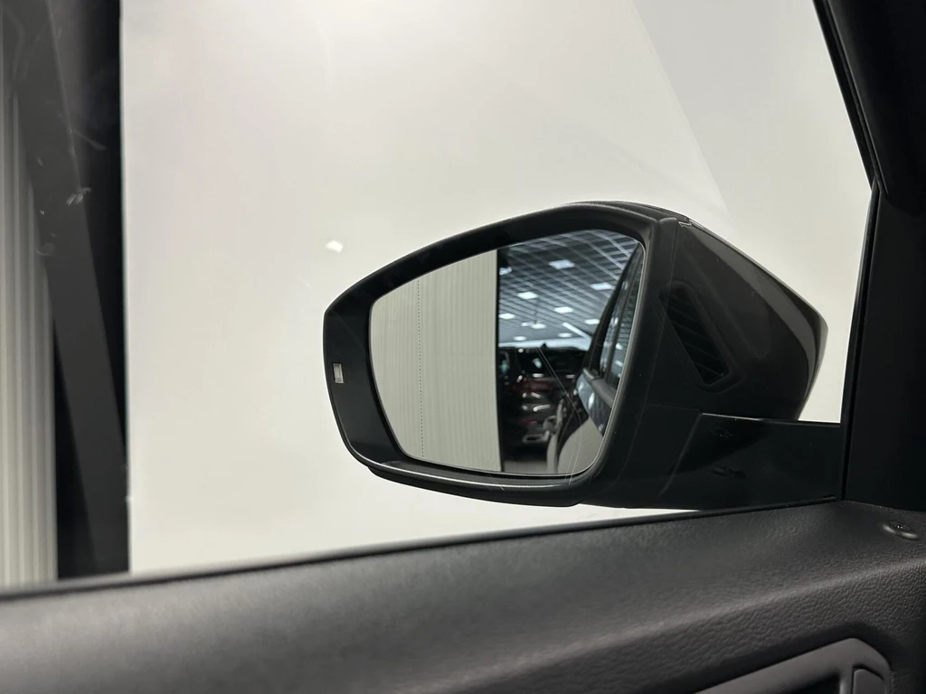 Volkswagen T-Roc – foto 16