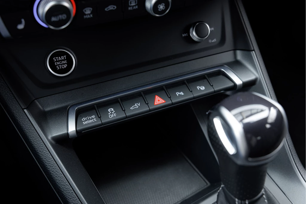 Audi Q3 – foto 18
