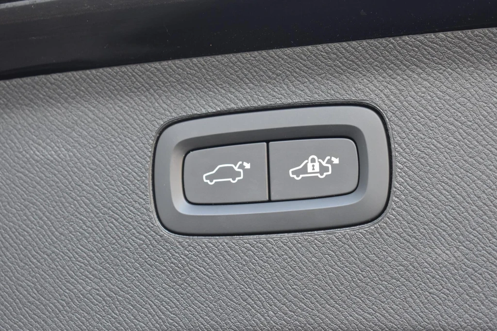Volvo XC90 – foto 26