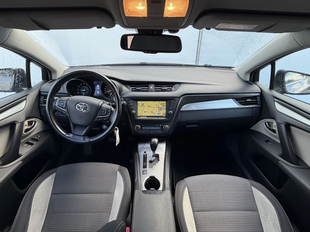 Toyota Avensis – foto 13