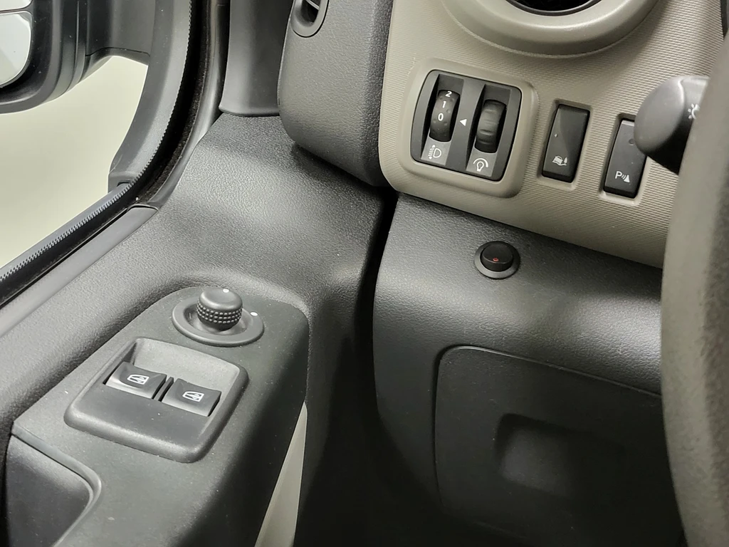 Renault Trafic – foto 18
