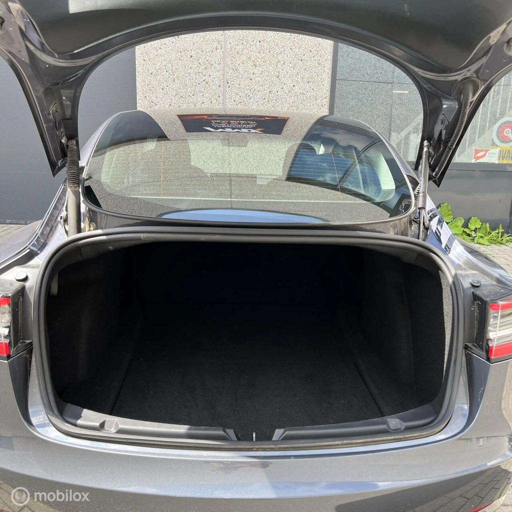 Tesla Model 3 – foto 18