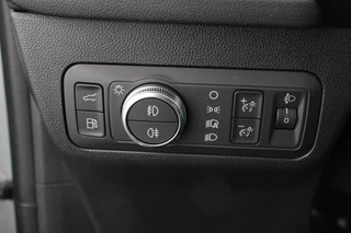 Ford Kuga – thumbnail 15