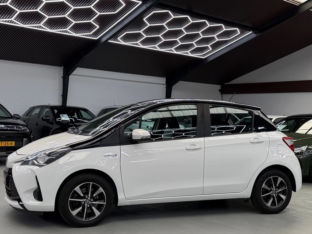 Toyota Yaris – foto 2