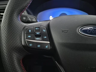 Ford Kuga – thumbnail 36