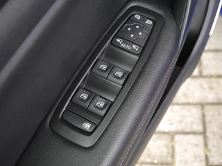 Renault Megane E-Tech – thumbnail 18