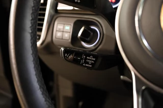 Porsche Cayenne – thumbnail 19