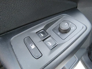 Volkswagen Caddy – thumbnail 25