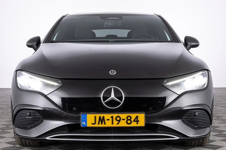 Mercedes-Benz EQE – foto 8