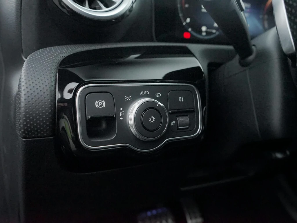 Mercedes-Benz CLA – foto 34