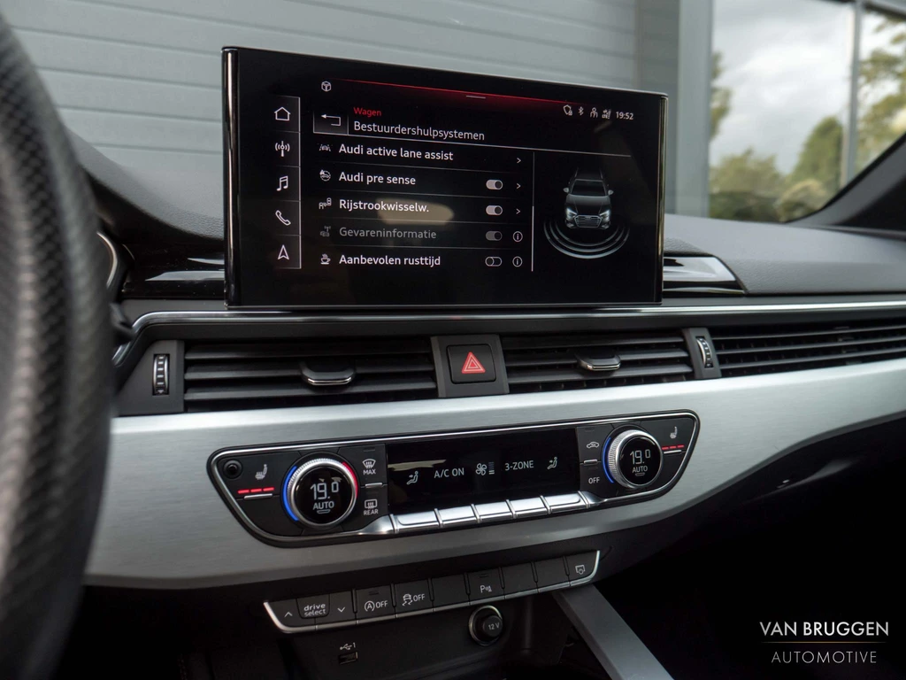 Audi A4 – foto 44