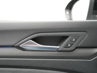 Volkswagen Golf – thumbnail 40