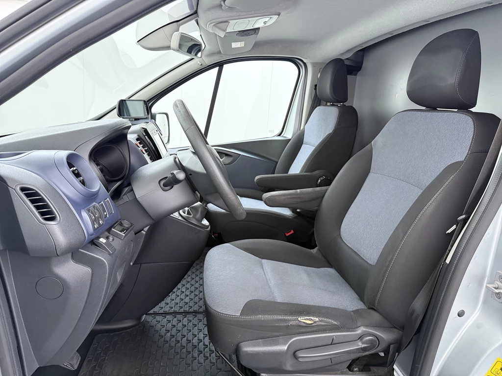 Opel Vivaro – foto 12