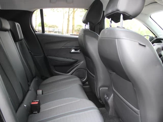 Peugeot 208 – thumbnail 10