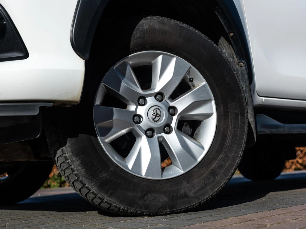 Toyota Hilux – foto 24