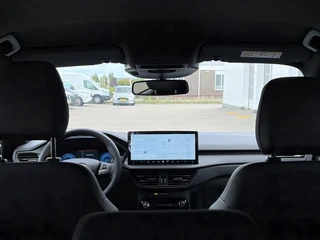 Ford Kuga – thumbnail 23