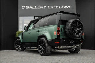 Land Rover Defender – thumbnail 4
