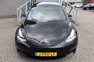 Tesla Model 3 – thumbnail 8