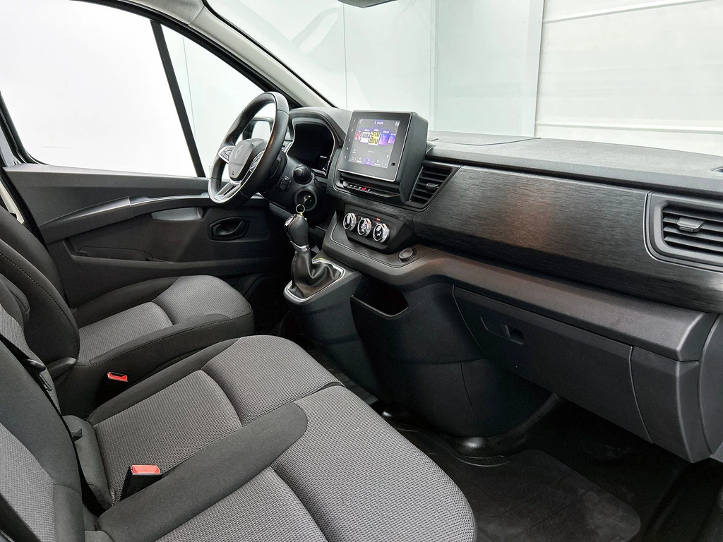 Renault Trafic – foto 30