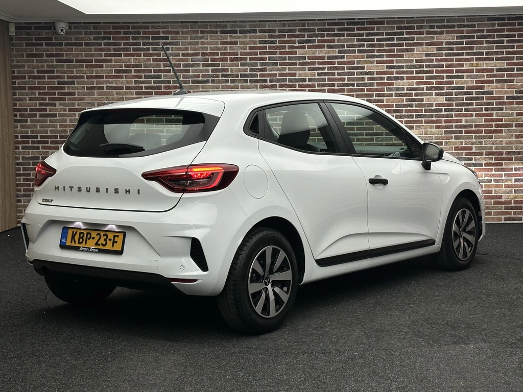 Mitsubishi Colt – foto 7