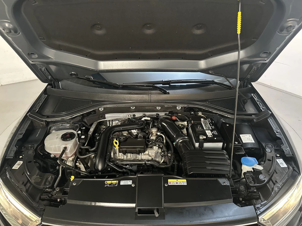 Volkswagen T-Roc – foto 17