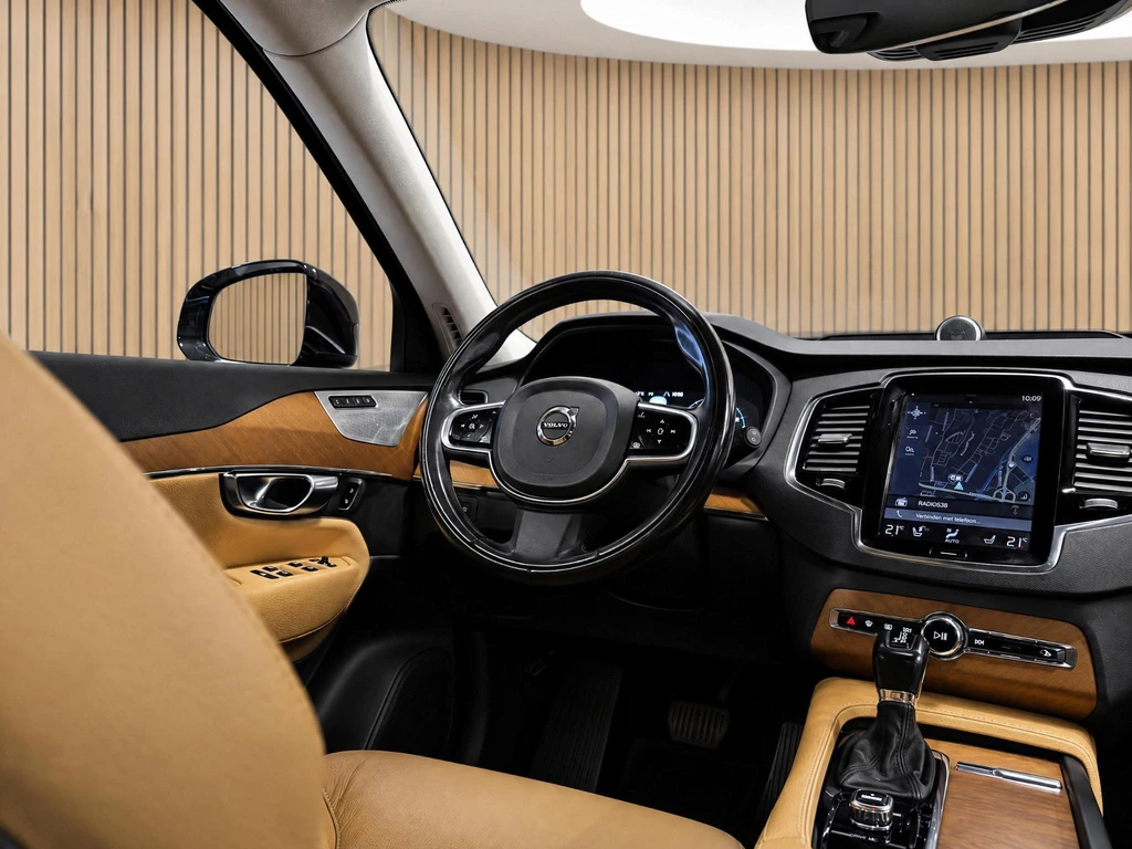 Volvo XC90 – foto 9