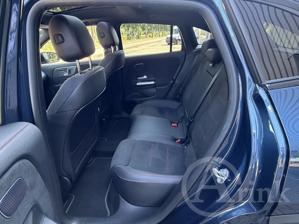 Mercedes-Benz EQA – foto 11
