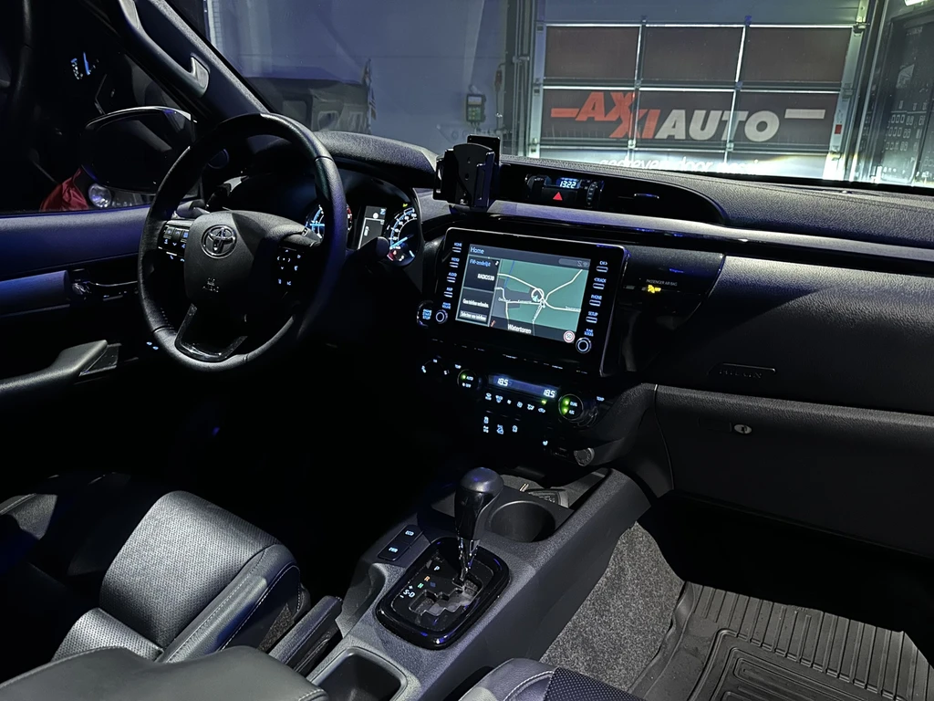 Toyota Hilux – foto 30