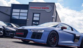 Audi R8 – thumbnail 2