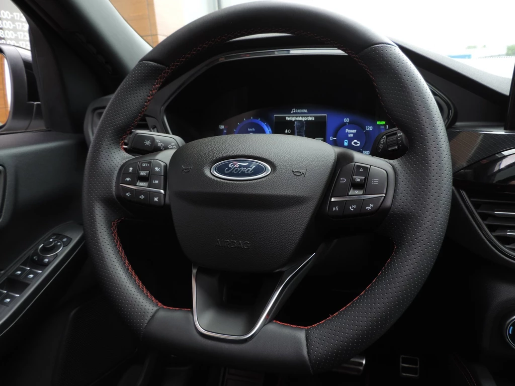 Ford Kuga – foto 30