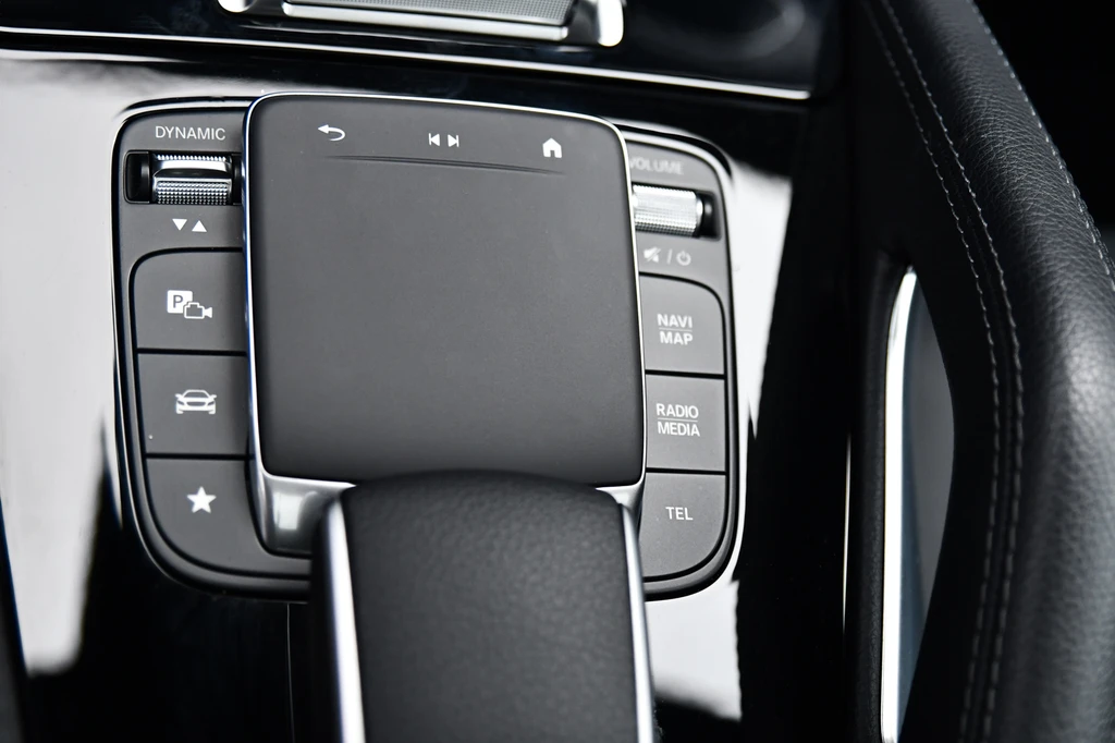 Mercedes-Benz GLE – foto 32