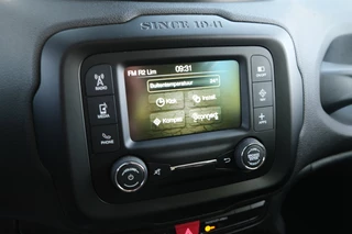 Jeep Renegade – thumbnail 23