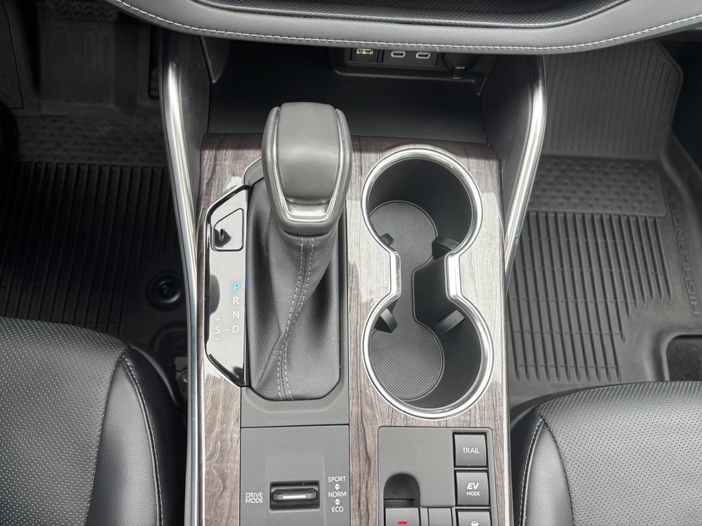 Toyota Highlander – foto 26