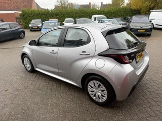 Toyota Yaris – thumbnail 5
