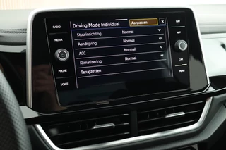 Volkswagen T-Roc – thumbnail 34