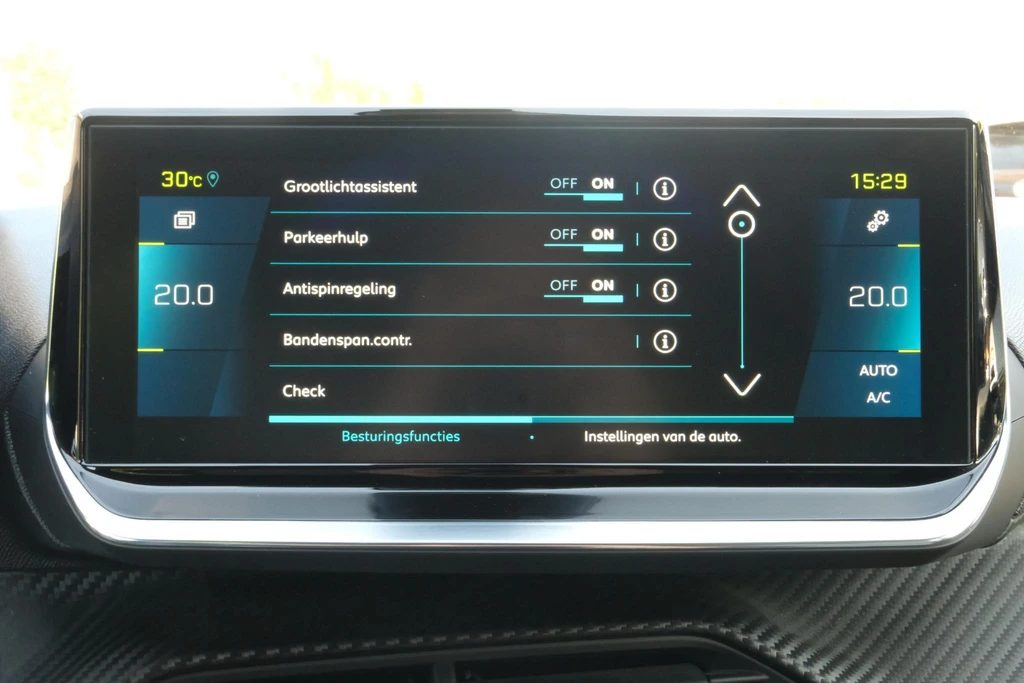 Peugeot e-208 – foto 20