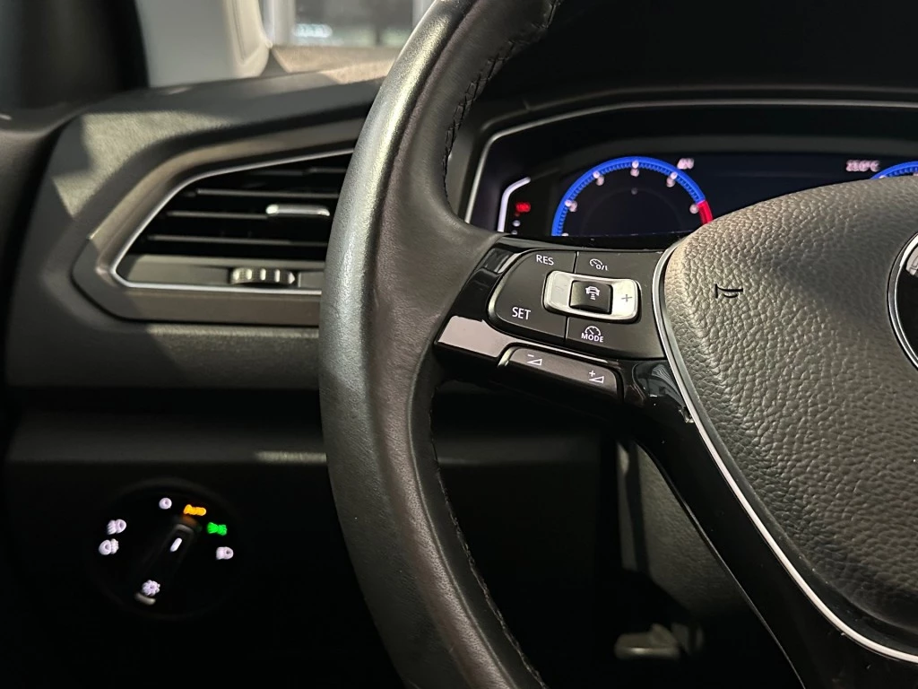 Volkswagen T-Roc – foto 21
