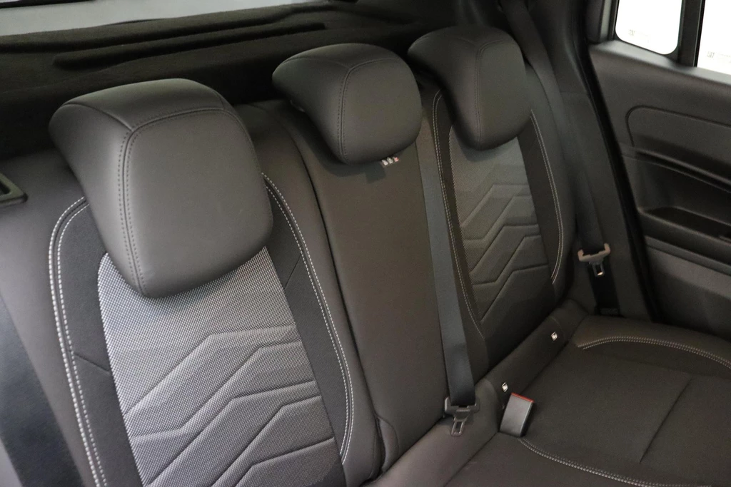 Jeep Avenger – foto 15