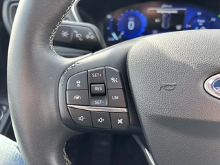 Ford Kuga – thumbnail 23
