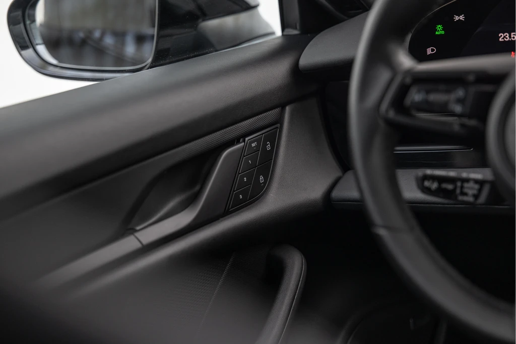 Porsche Taycan – foto 21