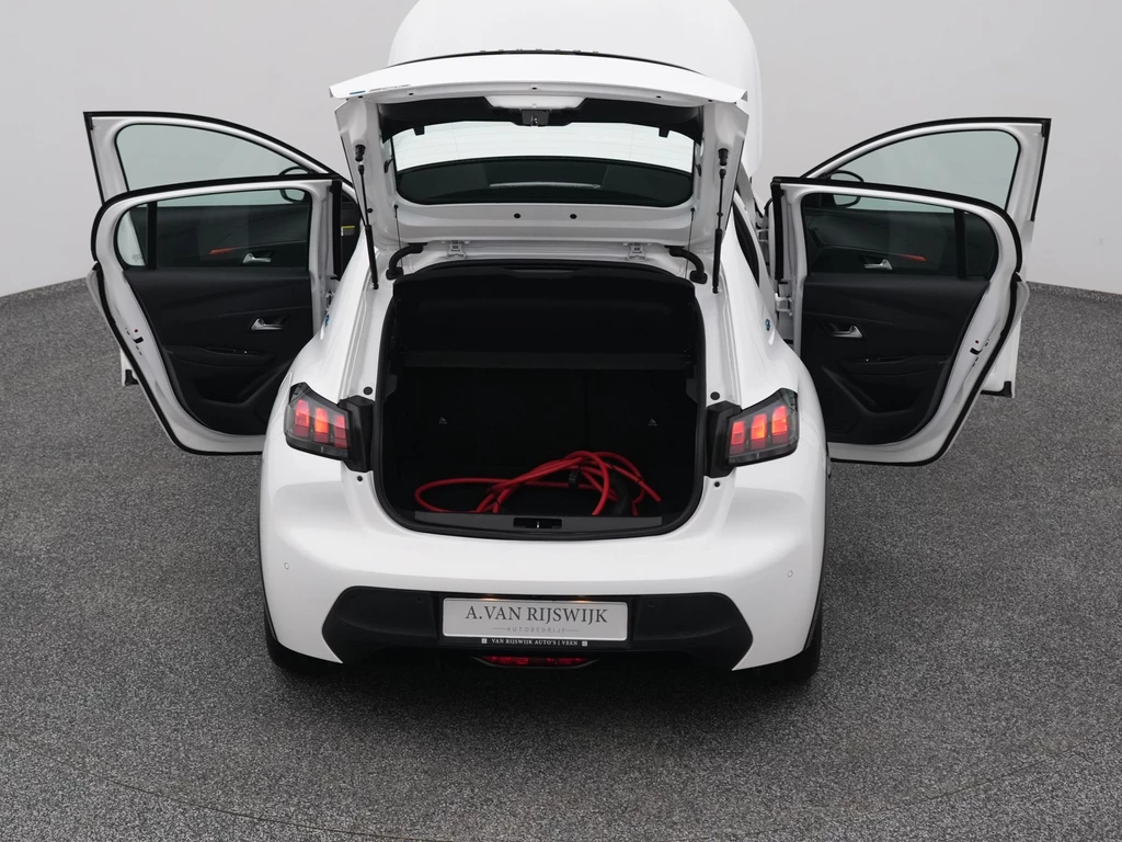 Peugeot e-208 – foto 33